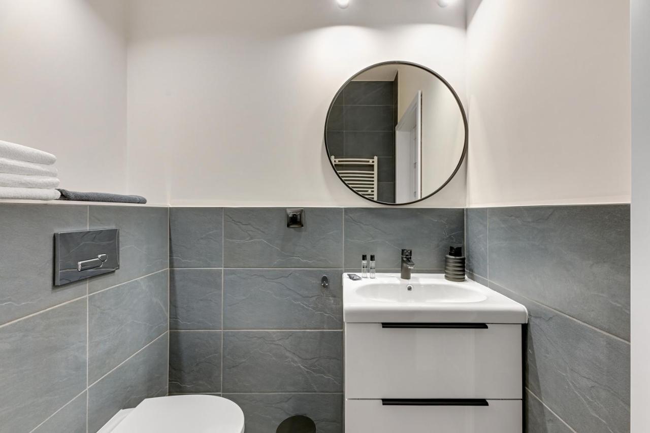 Przystanek Plaza Bed & Breakfast