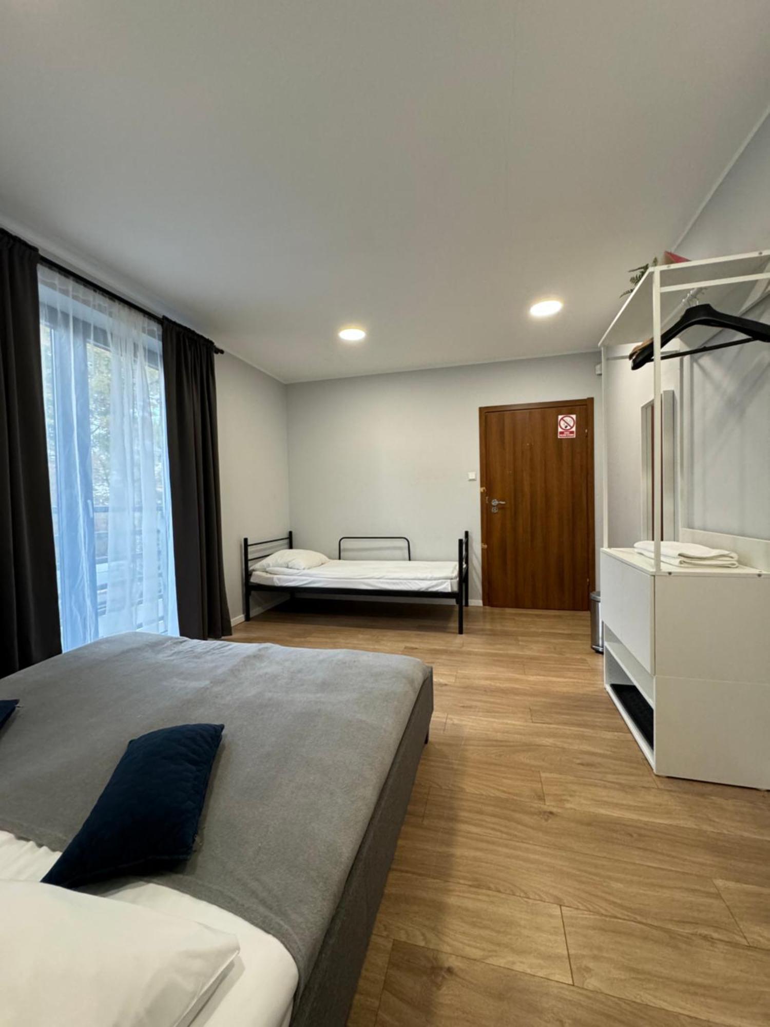 Przystanek Plaza Bed & Breakfast